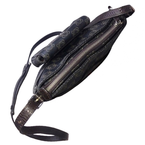 VINTAGE LOEWE Anagram Crossbody Messenger Bag with Matching Pouch On Front - Picture 4 of 17